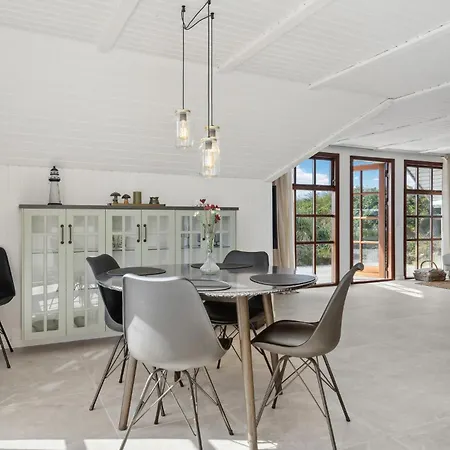 Gorgeous In With Wifi Holiday home Hvide Sande
